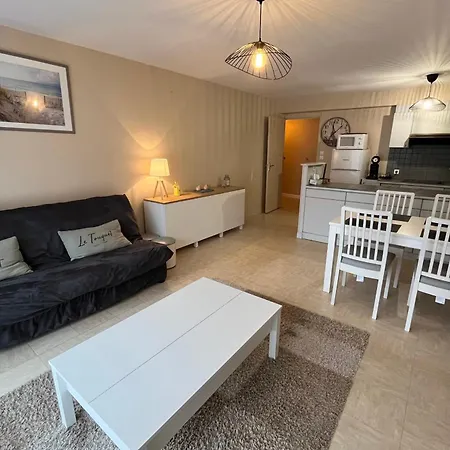 Pleasant For 6 People With Parking Space