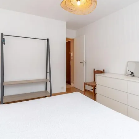 Pleasant For 6 People With Parking Space