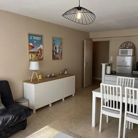 Pleasant For 6 People With Parking Space Apartamento *